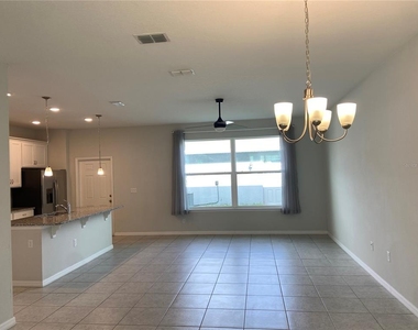 5029 Avalon Park Boulevard - Photo Thumbnail 6