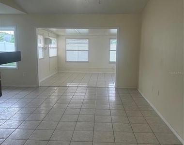 10303 123rd Avenue - Photo Thumbnail 42