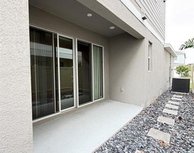 1449 Axel Graeson Avenue - Photo Thumbnail 7