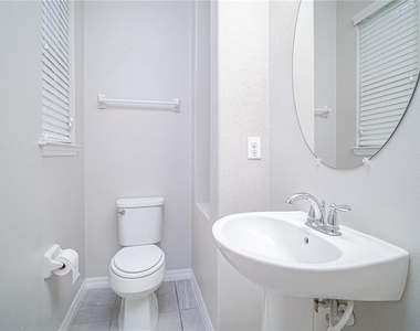 2945 Cello Lane - Photo Thumbnail 21