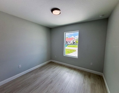 11 Trout Way - Photo Thumbnail 2