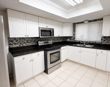 3870 Mission Drive - Photo Thumbnail 5