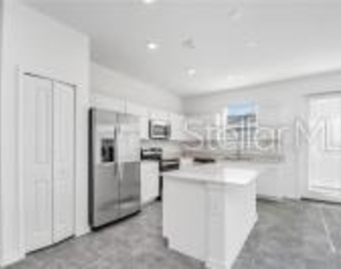 401 Bogey Drive - Photo Thumbnail 4