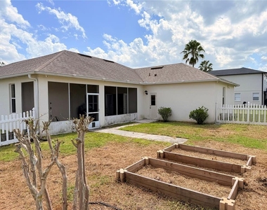 3010 Victoria Drive - Photo Thumbnail 44
