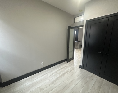 2154 2nd Avenue - Photo Thumbnail 1