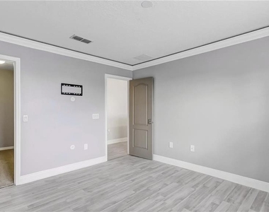 3833 Siskin Drive - Photo Thumbnail 30