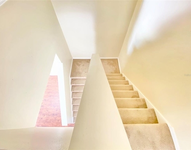 729 Tuten Trail - Photo Thumbnail 35