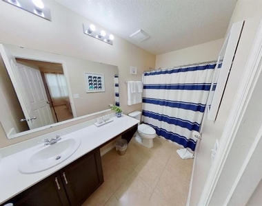 5119 Killarney Way - Photo Thumbnail 9