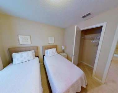 5119 Killarney Way - Photo Thumbnail 10