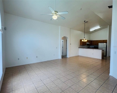 4795 Cumbrian Lakes Drive - Photo Thumbnail 4