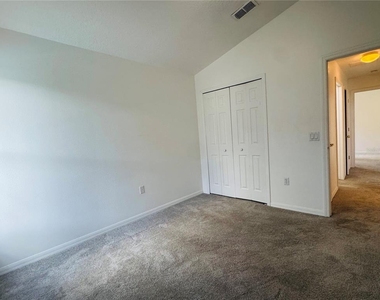 4795 Cumbrian Lakes Drive - Photo Thumbnail 13