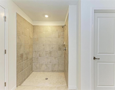 1485 Pulaski Street - Photo Thumbnail 5