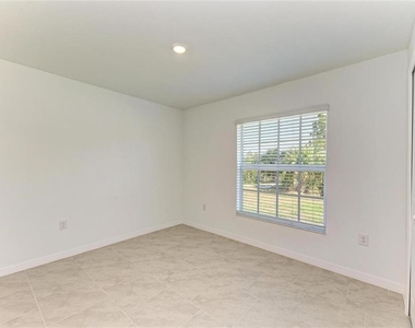 1485 Pulaski Street - Photo Thumbnail 6