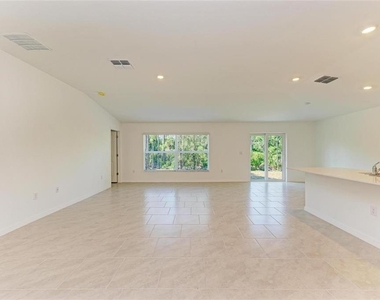 1485 Pulaski Street - Photo Thumbnail 16