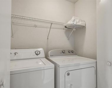 7300 Westpointe Boulevard - Photo Thumbnail 21