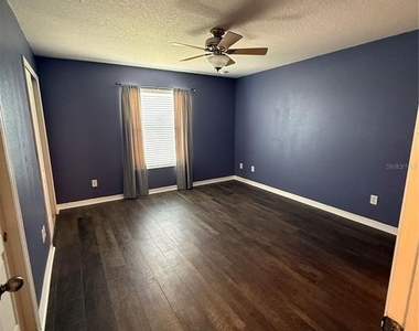 5032 White Sanderling Court - Photo Thumbnail 13