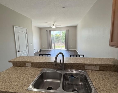 5032 White Sanderling Court - Photo Thumbnail 4