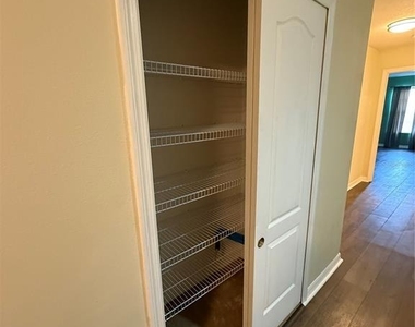 5032 White Sanderling Court - Photo Thumbnail 19