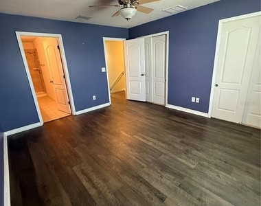 5032 White Sanderling Court - Photo Thumbnail 14
