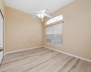 3857 Wood Thrush Drive - Photo Thumbnail 8