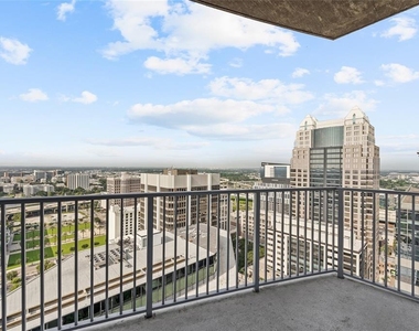 155 S Court Avenue - Photo Thumbnail 19