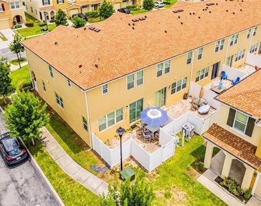 5152 Adelaide Drive - Photo Thumbnail 21