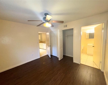 109 Se 16th Avenue - Photo Thumbnail 6
