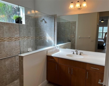12051 Thornhill Court - Photo Thumbnail 26