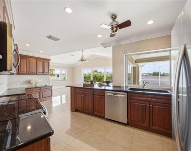 1714 Claw Court - Photo Thumbnail 5