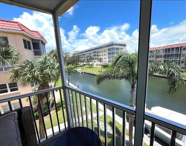 1250 N Portofino Drive - Photo Thumbnail 9