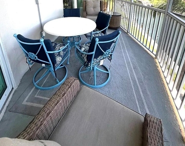 1250 N Portofino Drive - Photo Thumbnail 6