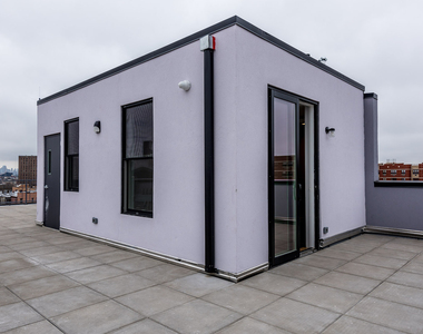 34 Belvidere St - Photo Thumbnail 8
