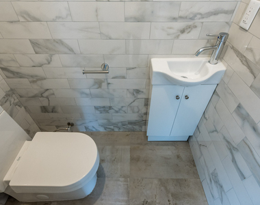 34 Belvidere St - Photo Thumbnail 9