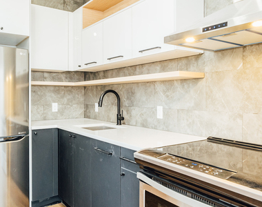 916 Bergen St - Photo Thumbnail 18
