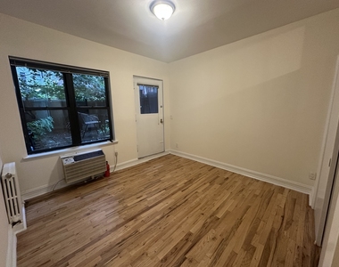 226 East 74th Street - Photo Thumbnail 1