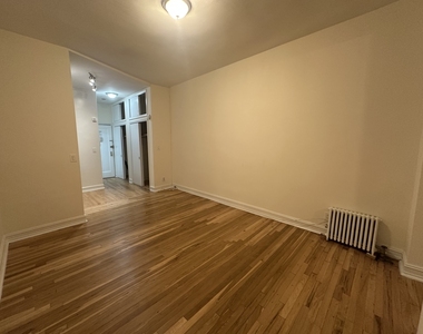 226 East 74th Street - Photo Thumbnail 4