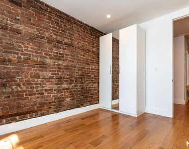 115 Carlton Ave - Photo Thumbnail 15