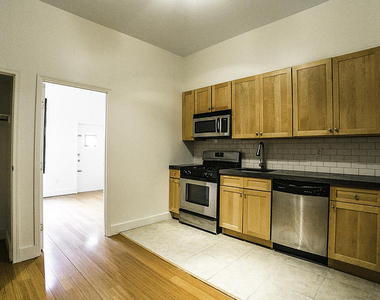 288 Troutman St - Photo Thumbnail 7