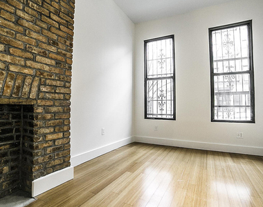 288 Troutman St - Photo Thumbnail 3
