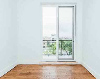 67 Stanhope St - Photo Thumbnail 12