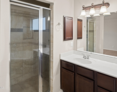14432 Russell Borea Avenue - Photo Thumbnail 20