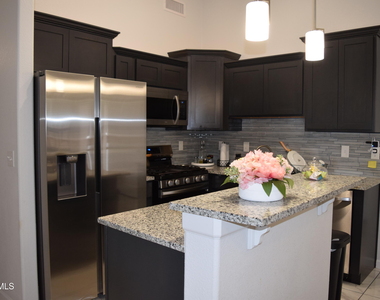 1103 Brass Hill Avenue - Photo Thumbnail 7