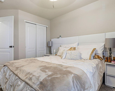 13224 Emerald Hills Street - Photo Thumbnail 31