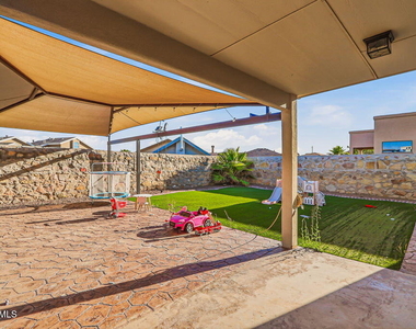 13224 Emerald Hills Street - Photo Thumbnail 39