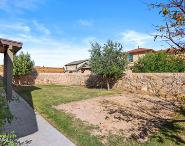 14685 Holsteiner Court - Photo Thumbnail 37