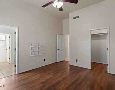 14685 Holsteiner Court - Photo Thumbnail 30