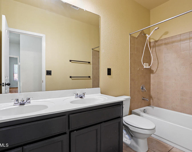 14685 Holsteiner Court - Photo Thumbnail 40