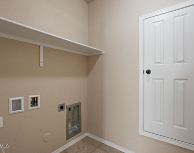 14685 Holsteiner Court - Photo Thumbnail 36