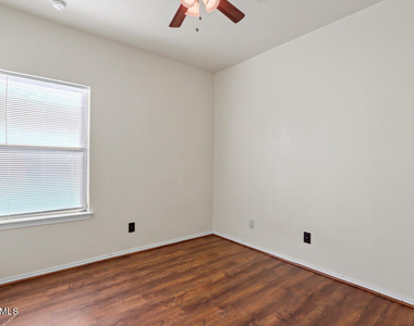 14685 Holsteiner Court - Photo Thumbnail 22