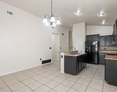 14685 Holsteiner Court - Photo Thumbnail 11